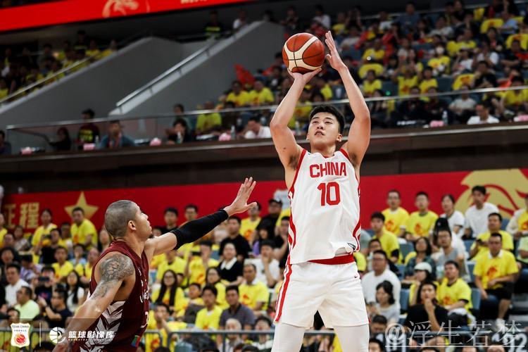 中国男篮热身赛首秀大胜委内瑞拉 中国男篮热身赛首秀大胜委内瑞拉